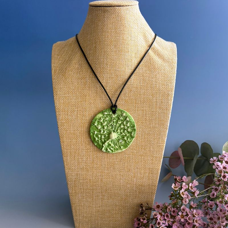 Green Wild Carrot Pendant