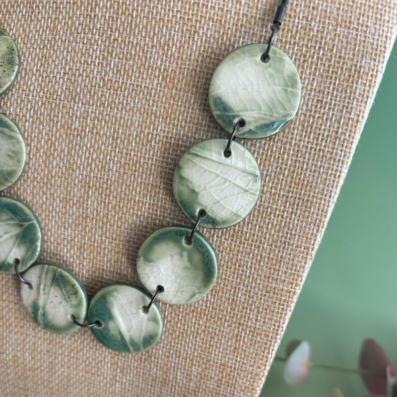 Green Foliage Necklace