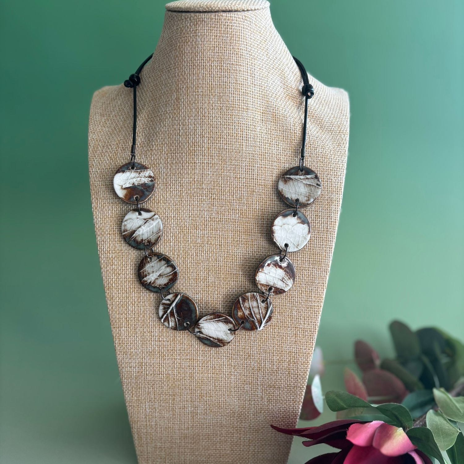 Hazel Foliage Necklace