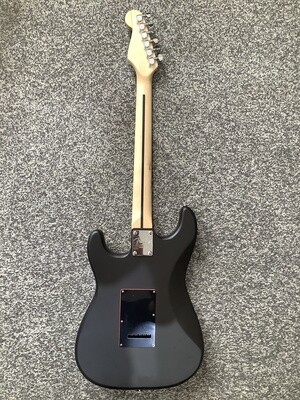 Replica Fender Stratocaster - Matte Black