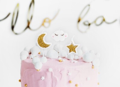 Kakkukynttilät babyshower juhliin