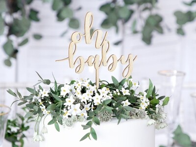 Puinen kakkukoriste baby shower juhliin