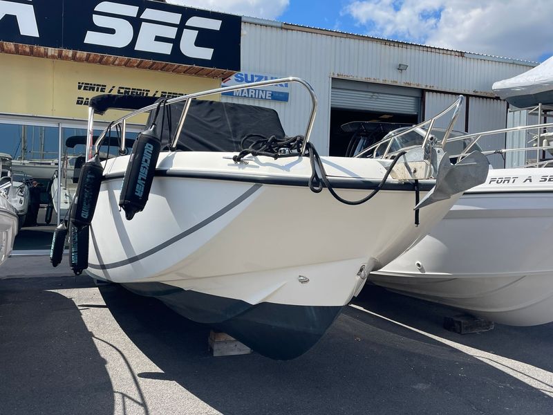 QUICKSILVER ACTIV 675 Open