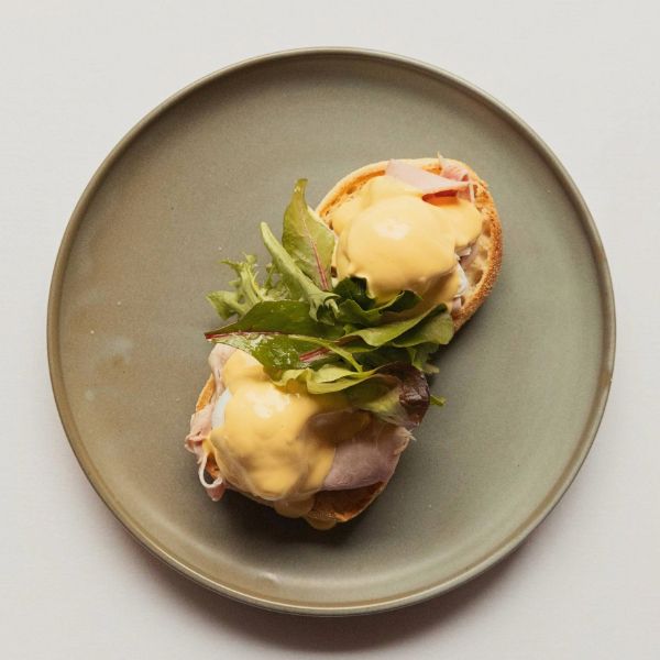 Eggs Benedict - Ham