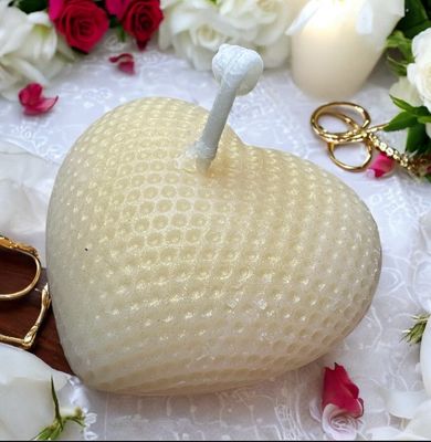 Beige/Gold Heart Soy Candle French vanilla essence