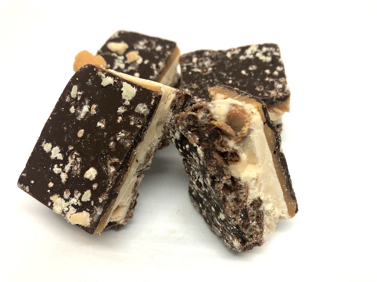 Macadamia Coconut (1lb)