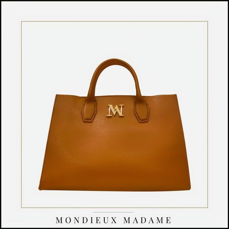 MANON BRUIN