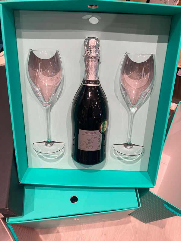 Giftbox&#39;Organic Bubbles&#39; La Jara - Prosecco Brutt + 2 glasses