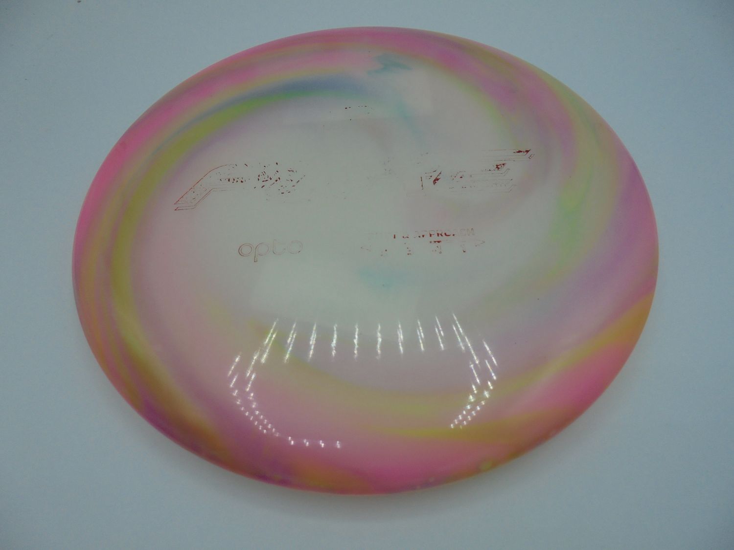 Lat64 Opto Pure White Honycomb Dyed 174g -BC