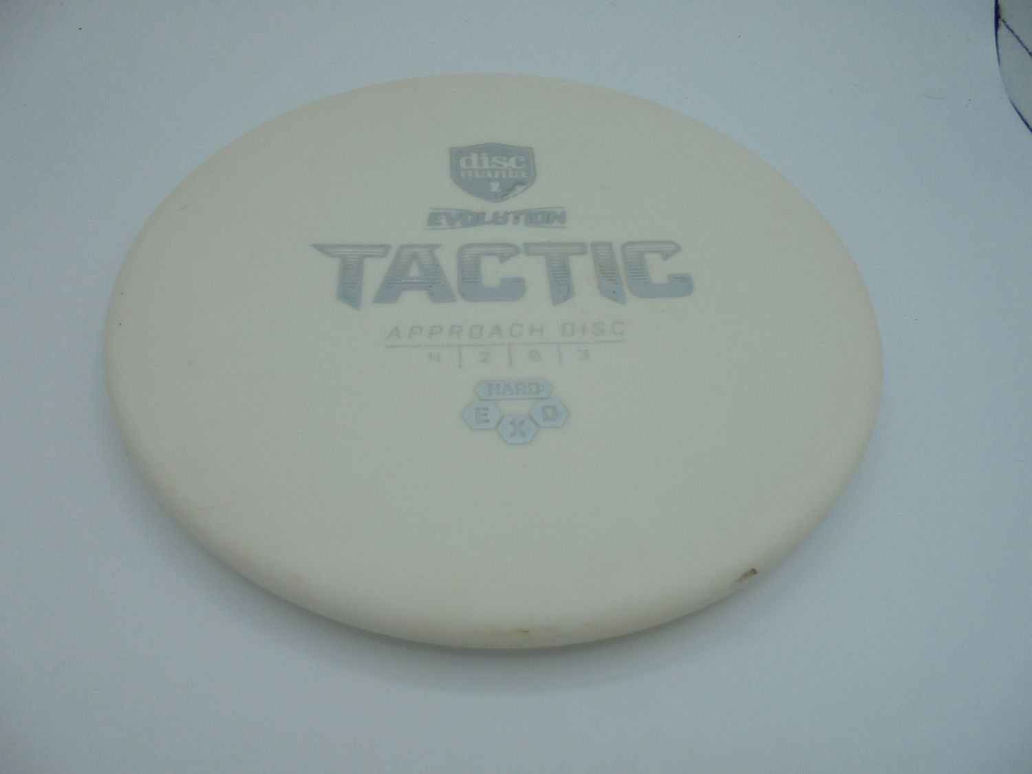 Discmania Hard Exo Tactic White 174g -JC