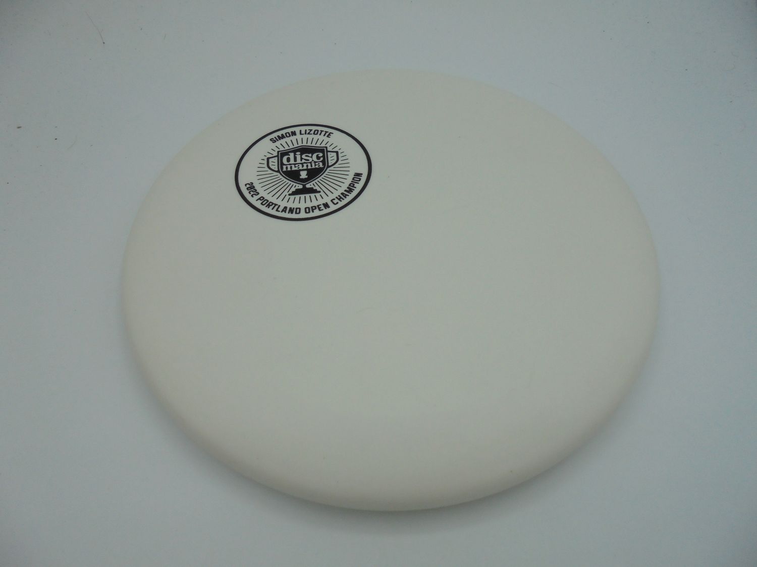 Discmania D-Line P2 Simon Lizotte Coin Stamp Portland 174g -JD