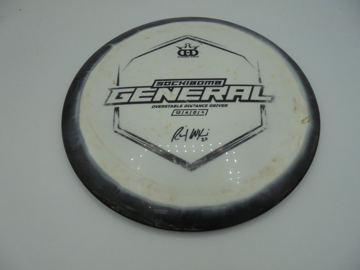 Dynamic Discs Fuzion General Black 175g -EvC
