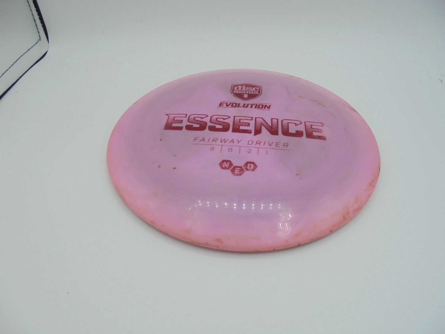 Discmania Neo Essence Pink Dyed 176g -JH