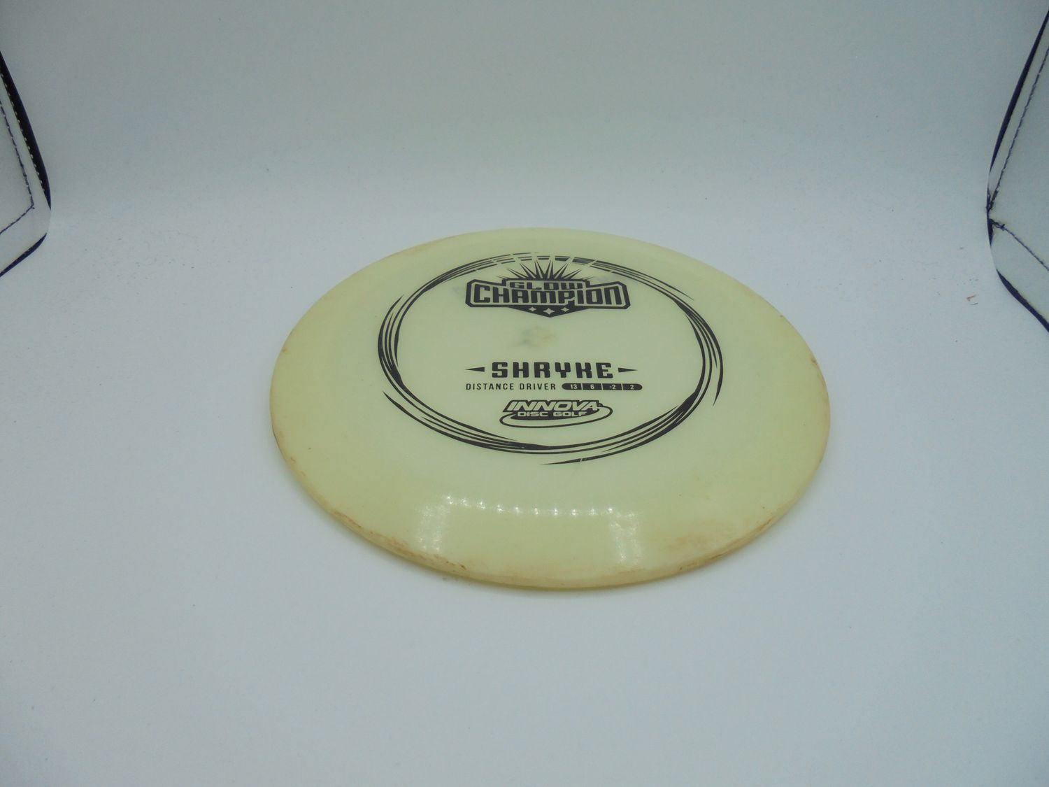 Innova Champion Glow Shryke White 176g -DH