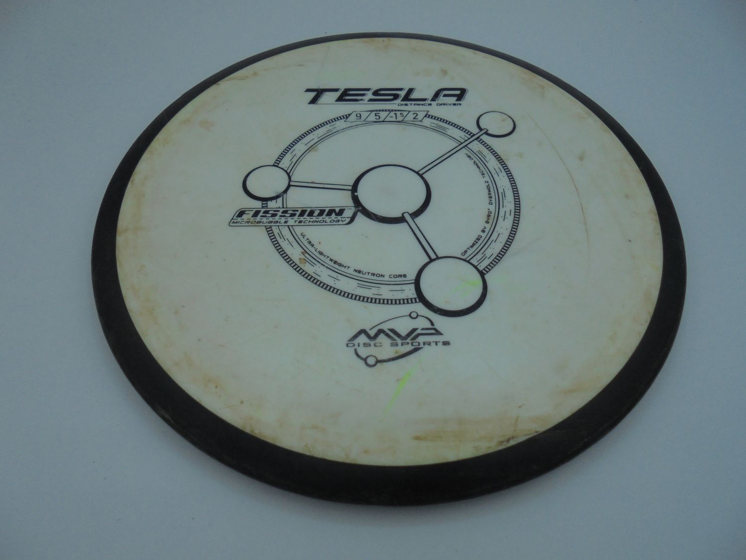 MVP Fission Tesla White 163g -OG
