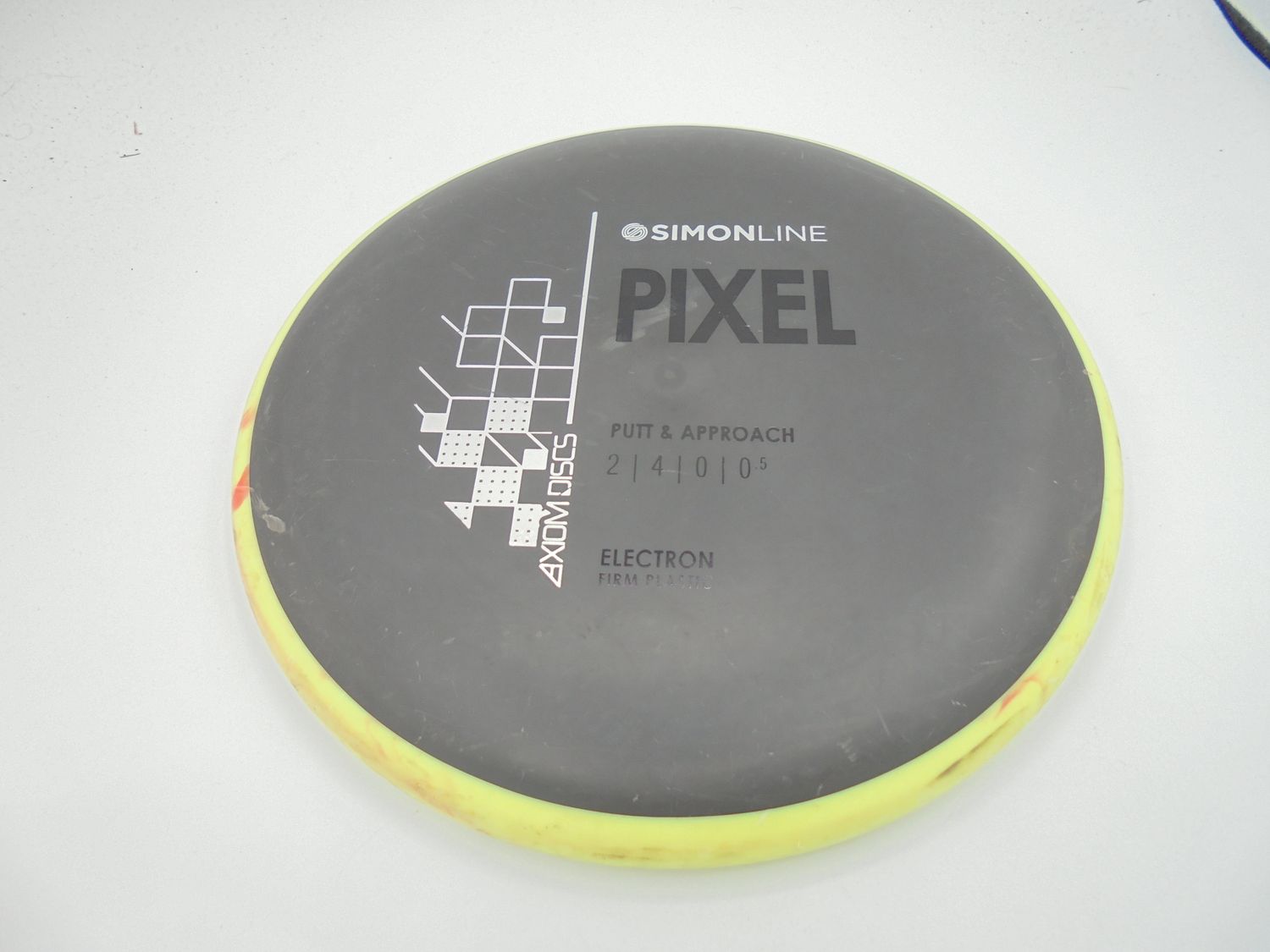 Axiom Soft Electron Pixel Black 173g -TM