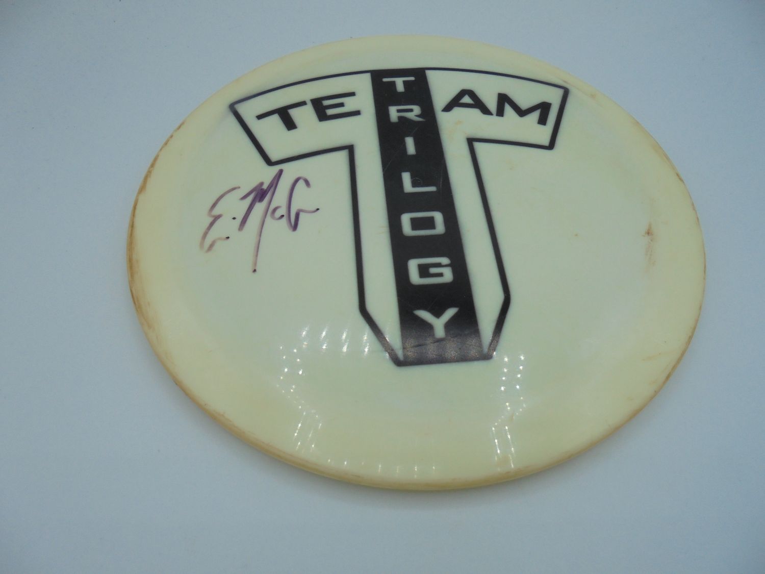 Dynamic Discs Fuzion Felon Emac Signed White 176g -PS