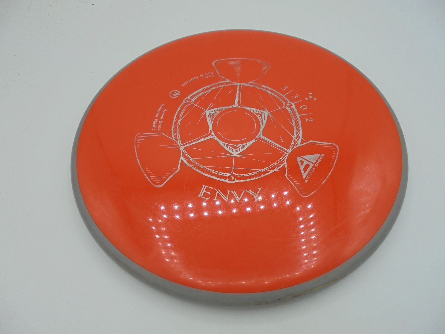 Axiom Neutron Envy Orange 172g -MT