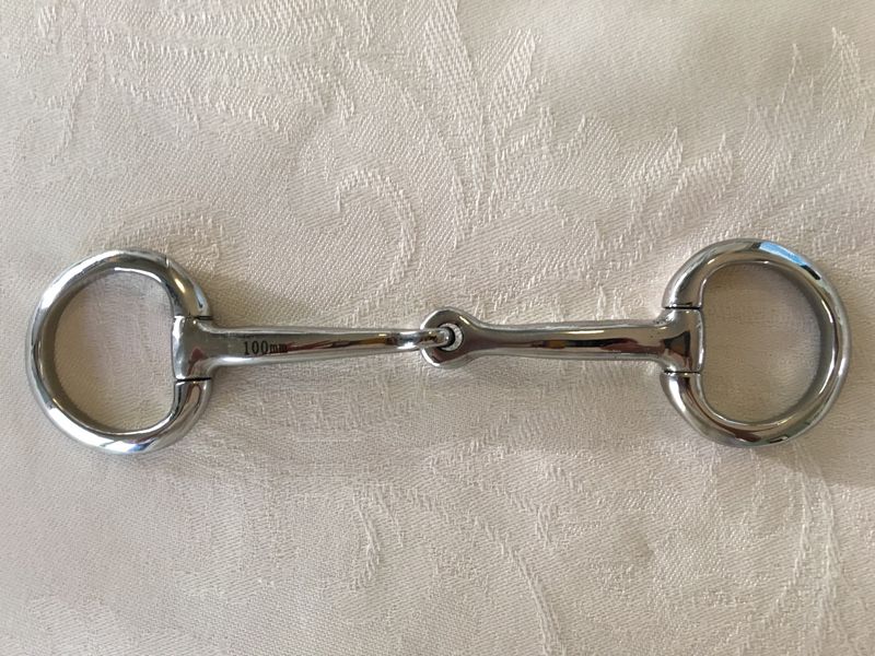 EGGBUTT FLAT RING JOINTED MOUTH BIT