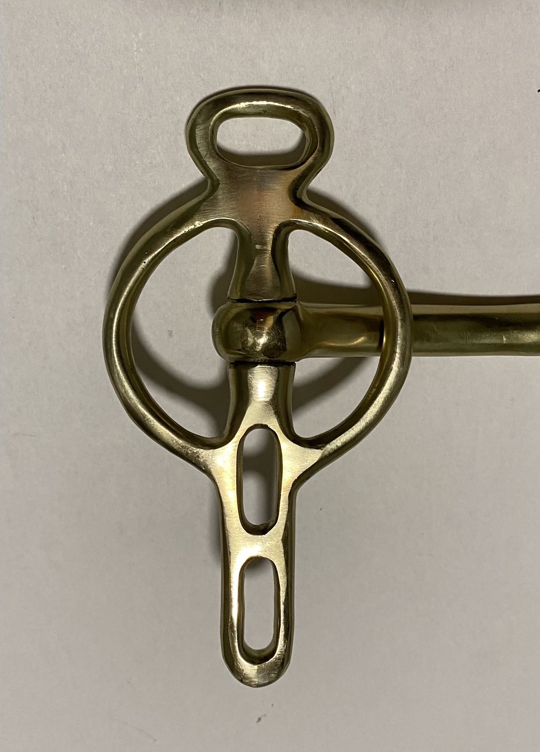 Liverpool Bit Mullen Mouth, Colour: Brass, Size: 3 1/2&quot;