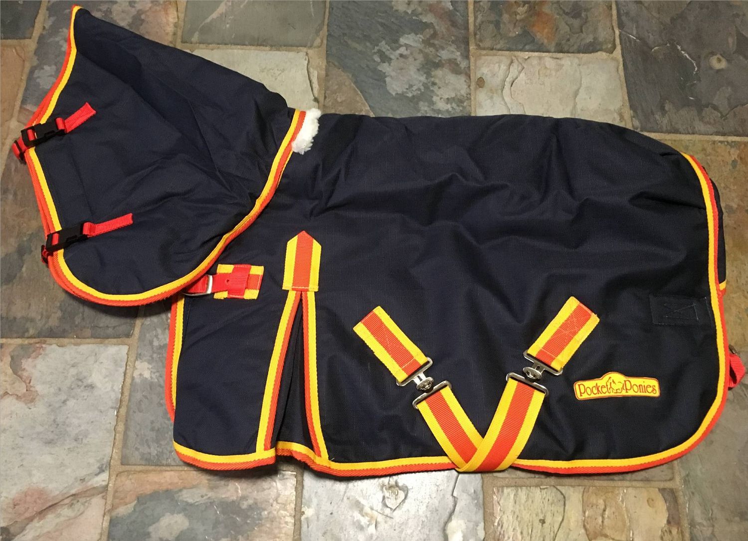 PP 1200 Denier Synthetic Combo with 250G Fill 2&#39;6&quot; - 5&#39;6&quot;, Color: Navy with Red &amp; Yellow Binding, Size: 3&#39;3&quot;