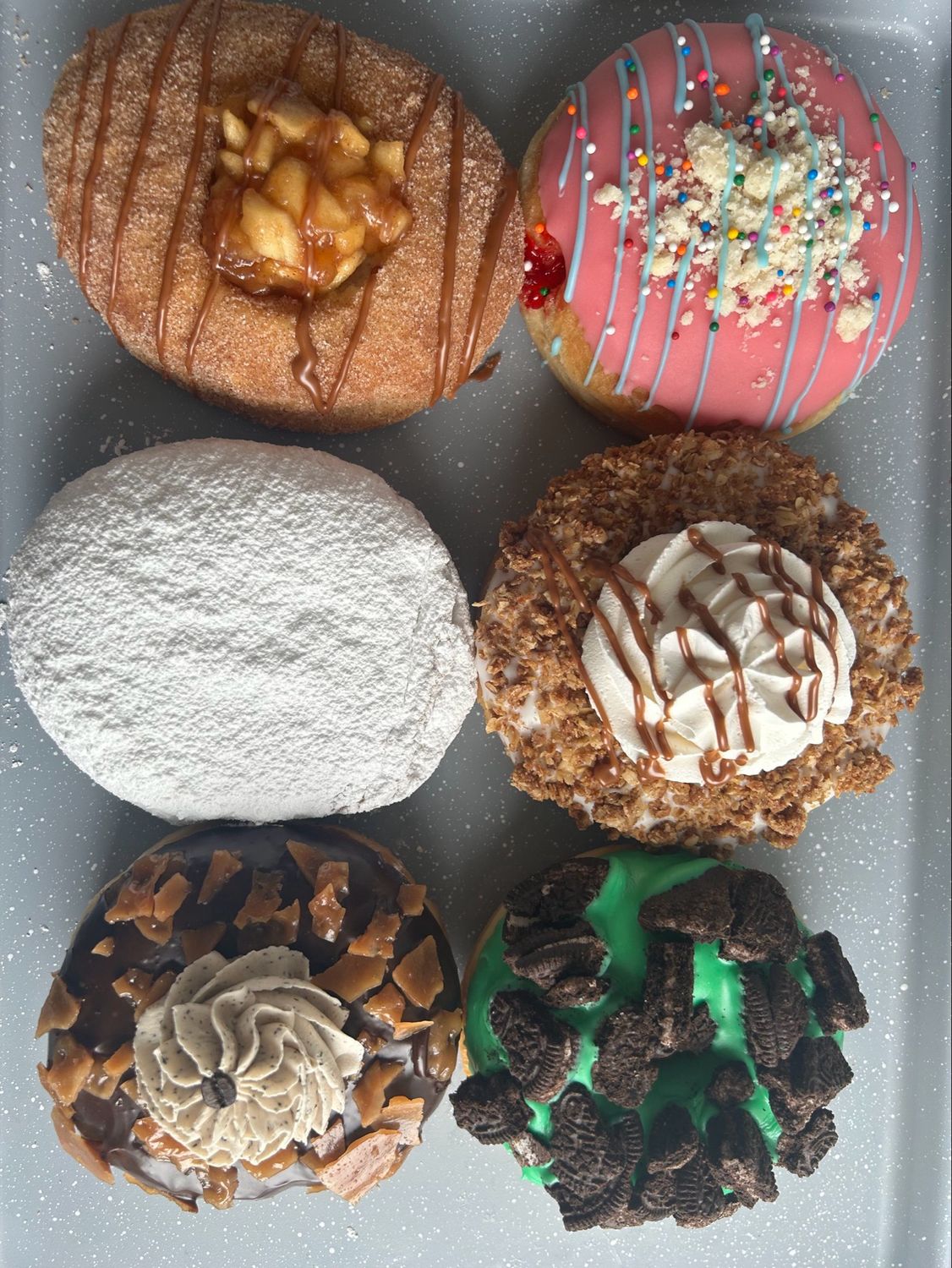 6 Pack Donuts