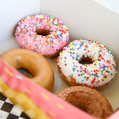 Gluten Friendly 6 Pack Donuts