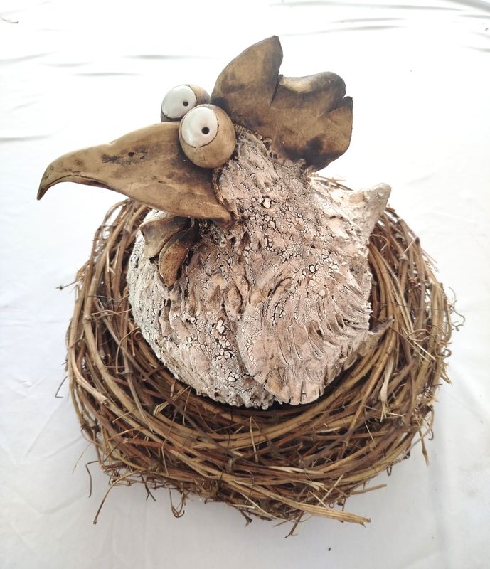 Huhn Gross im Nest