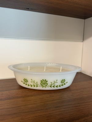 Hand-poured Apple Candle in Vintage Glasbake