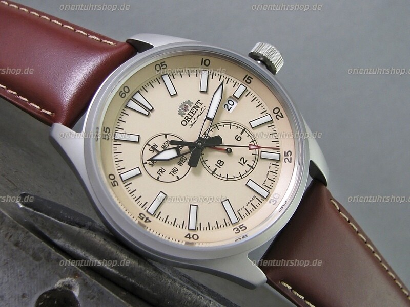 Orient Defender Automatik Armbanduhr RA-AK0405Y10B Orient Defender Automatik Armbanduhr RA-AK0405Y10B