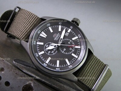 Orient Defender Automatik Armbanduhr RA-AK0403N10B Orient Defender Automatik Armbanduhr RA-AK0403N10B