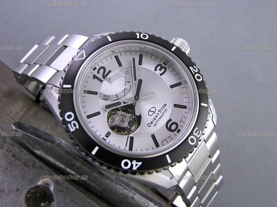 Orient Star Open Heart Automatik Uhr RE-AT0107S00B Orient Star Open Heart Automatik Uhr RE-AT0107S00B