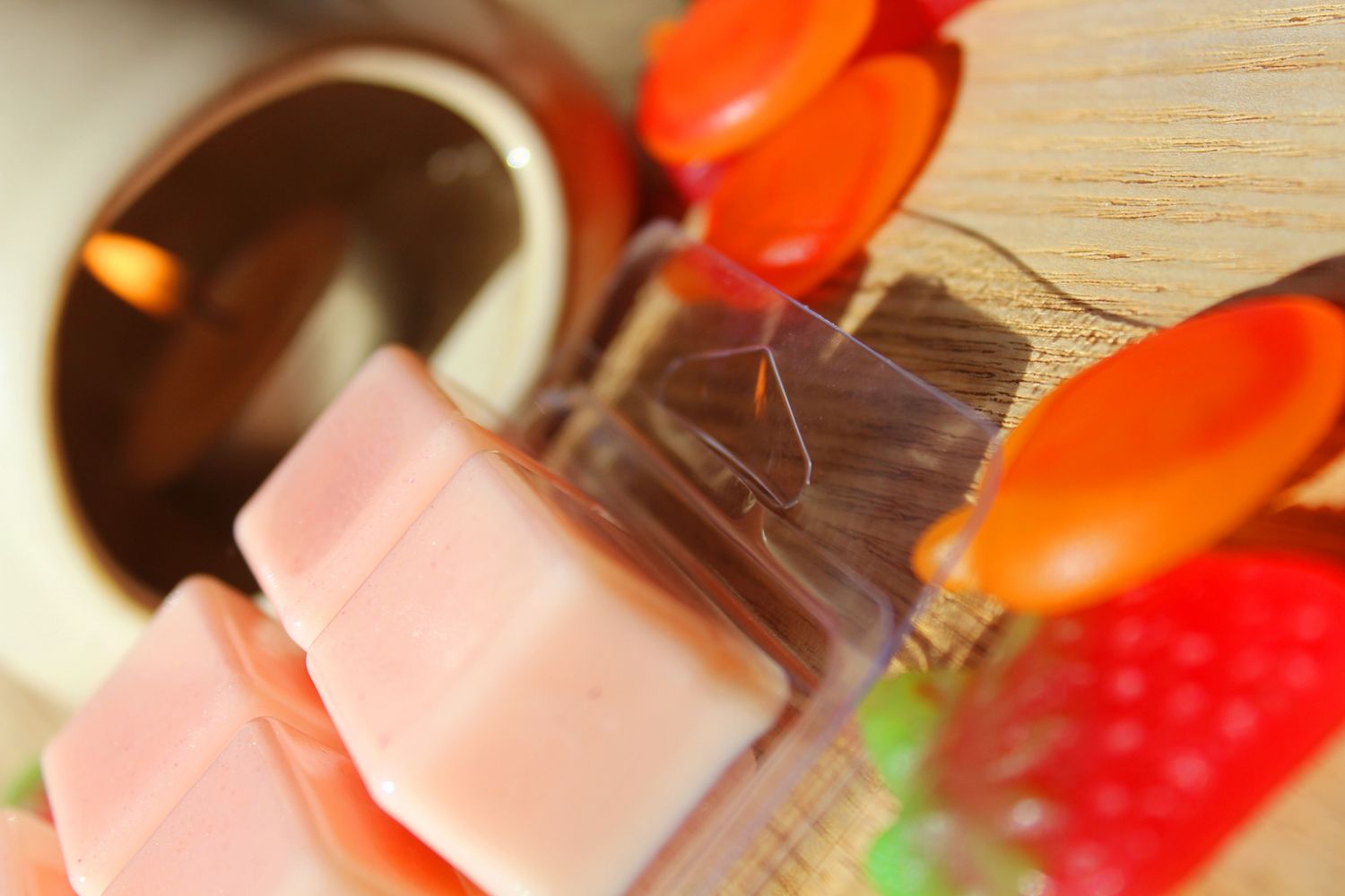 Strawberry &amp; Peach Soy Wax Melts