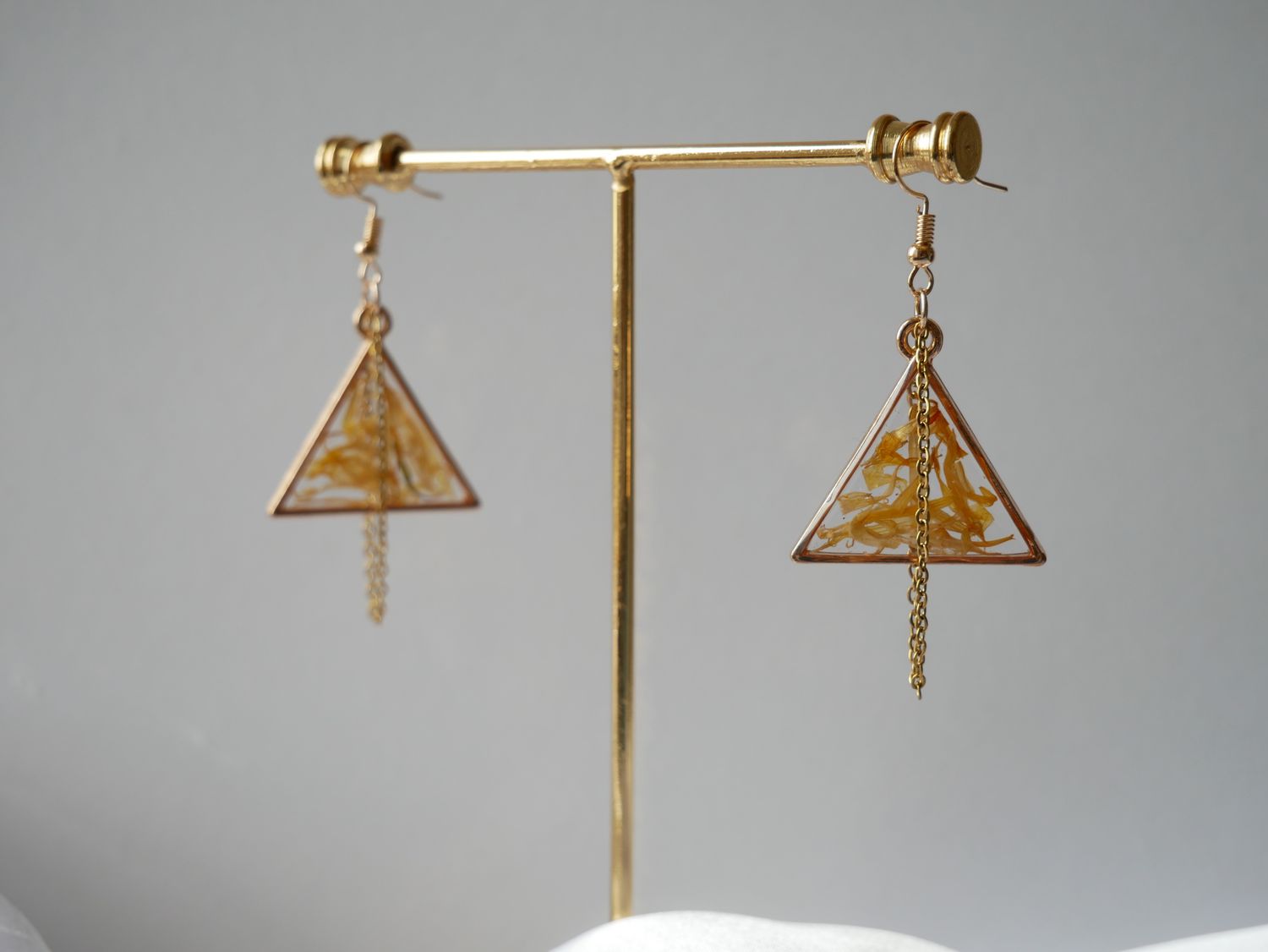 Chains and Sunshine – Triangle Dried Flower Resin Earrings with Gold Chain | Handmade Boho Botanical Jewelry | Yellow Floral Drop Earrings