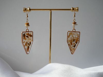 Whispers of Earth – Geometric Dried Flower Resin Earrings with Natural Stone Beads | Handmade Boho Jewelry | Earth Tone Statement Earrings