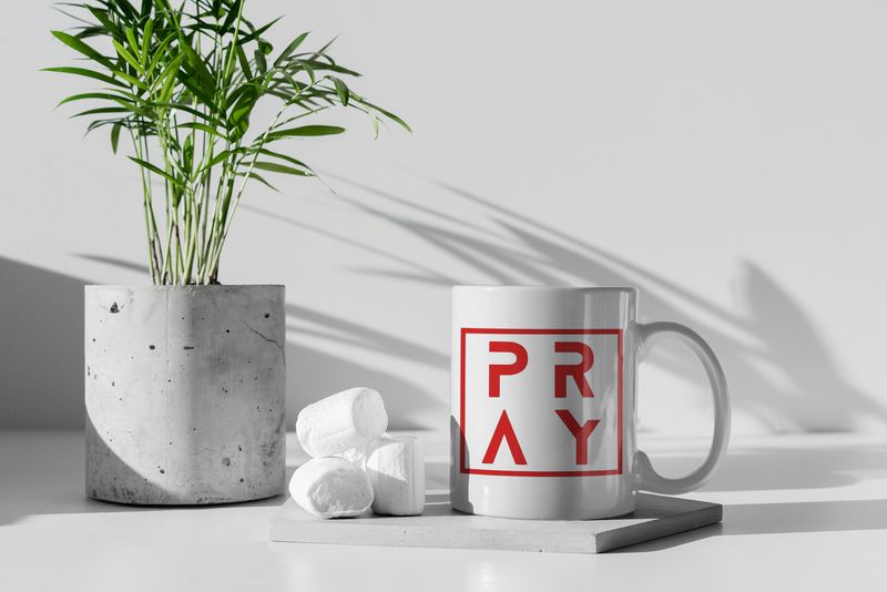 PRAY Chic Ceramic Coffee Mug