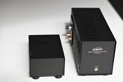 Line Magnetic LM-LP33 Phono Stage
