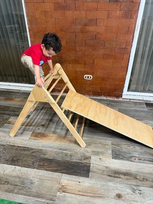 Triángulo Pikler + rampa