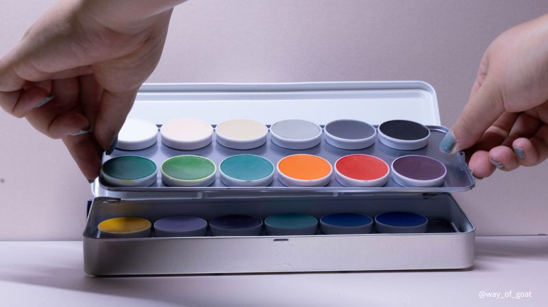 Palettes Aquacolor 24 couleurs