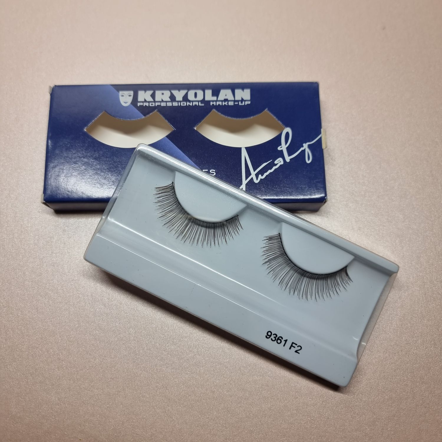 Faux cils F2