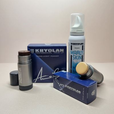 Base, Fond de teint, Poudre
