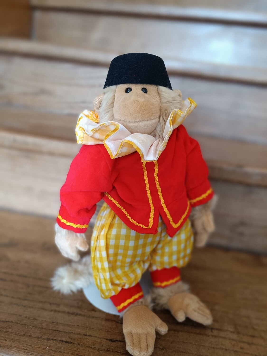 SINGE MONKEYS HURDY