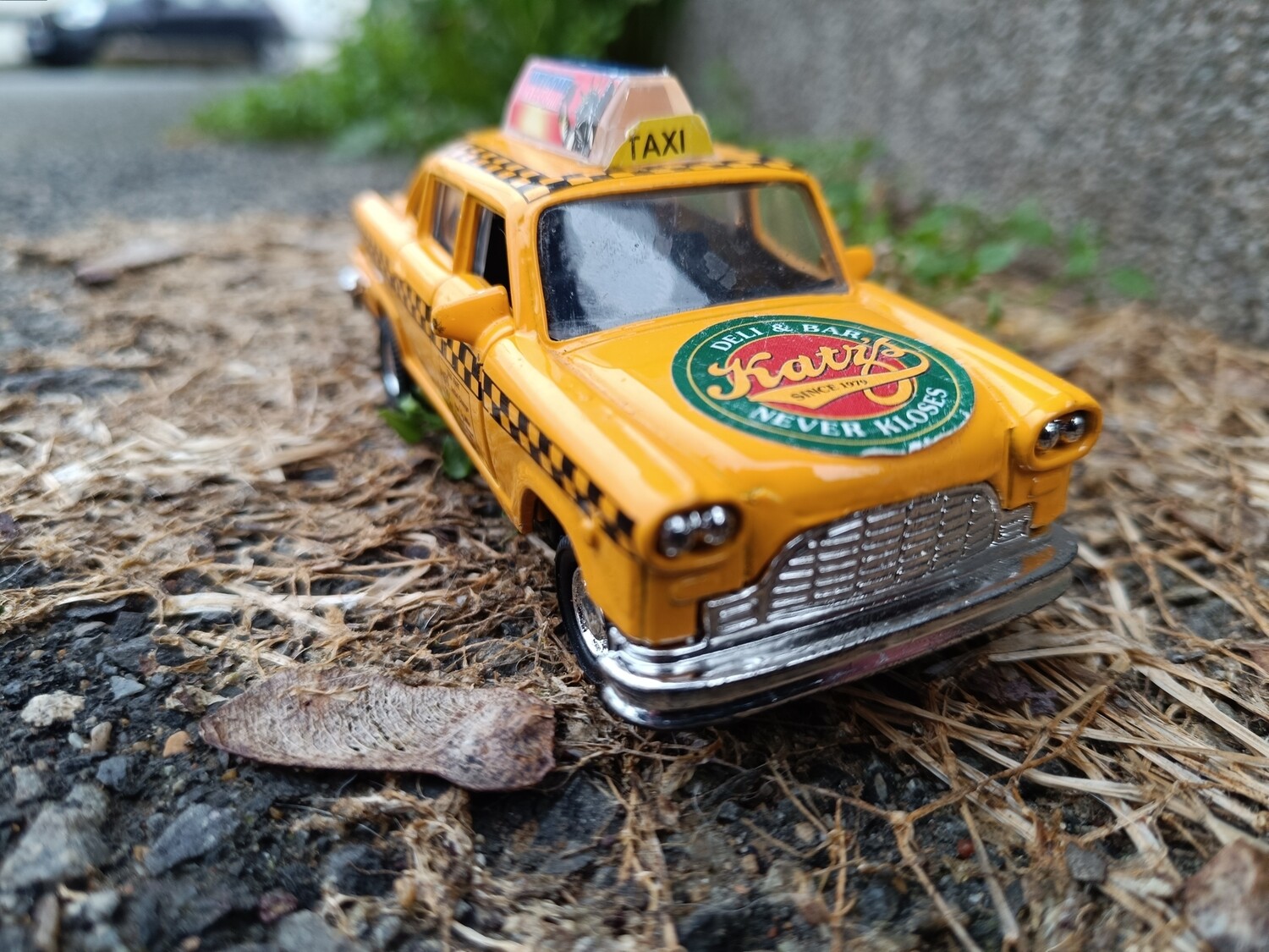 TAXI AMÉRICAIN A TRACTION 1/42