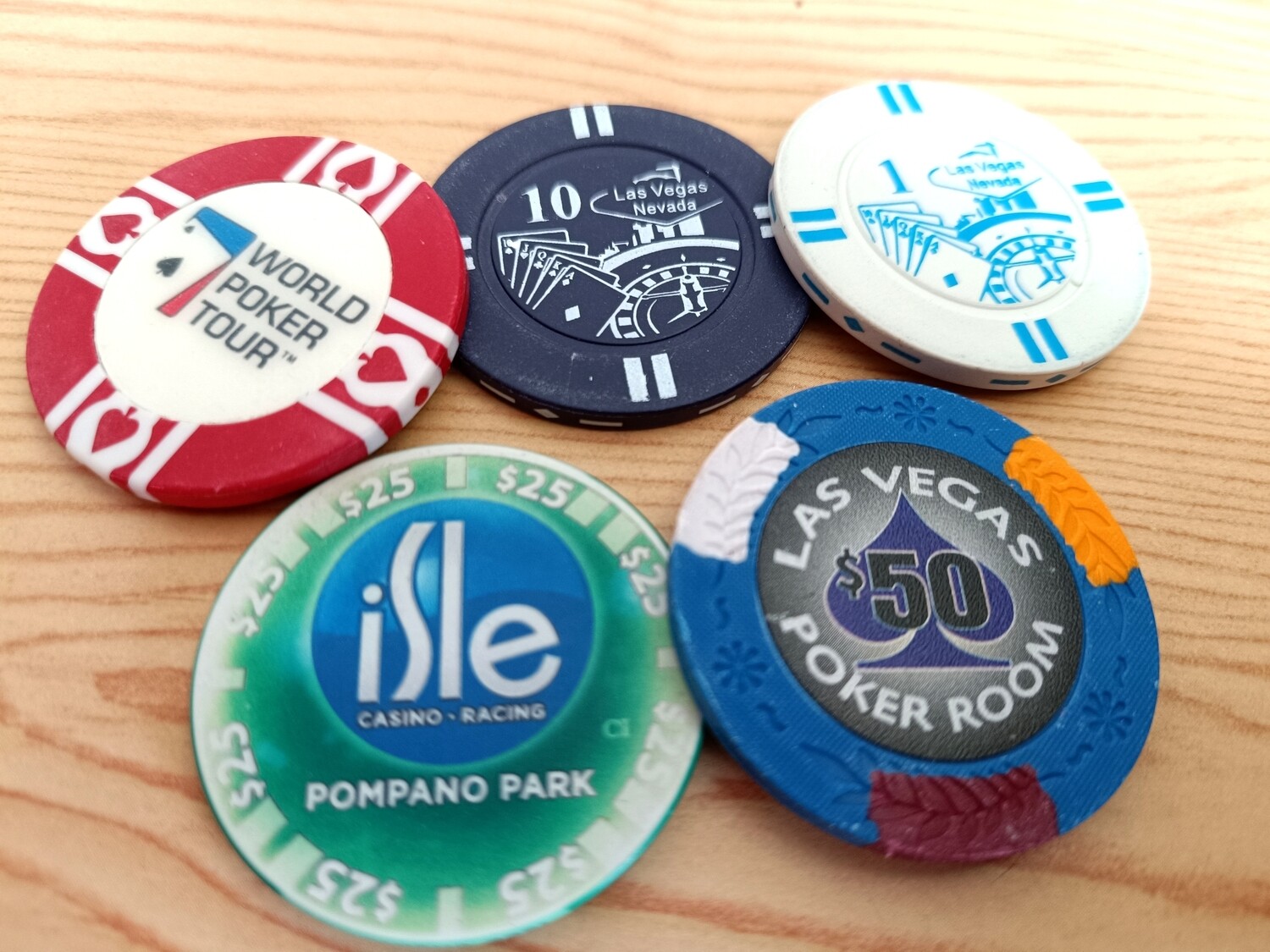 LOT DE 5 JETONS DE LAS VEGAS (Q)