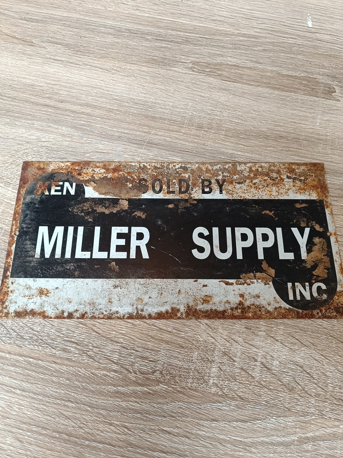 PETITE PLAQUE MILLER SUPPLY
