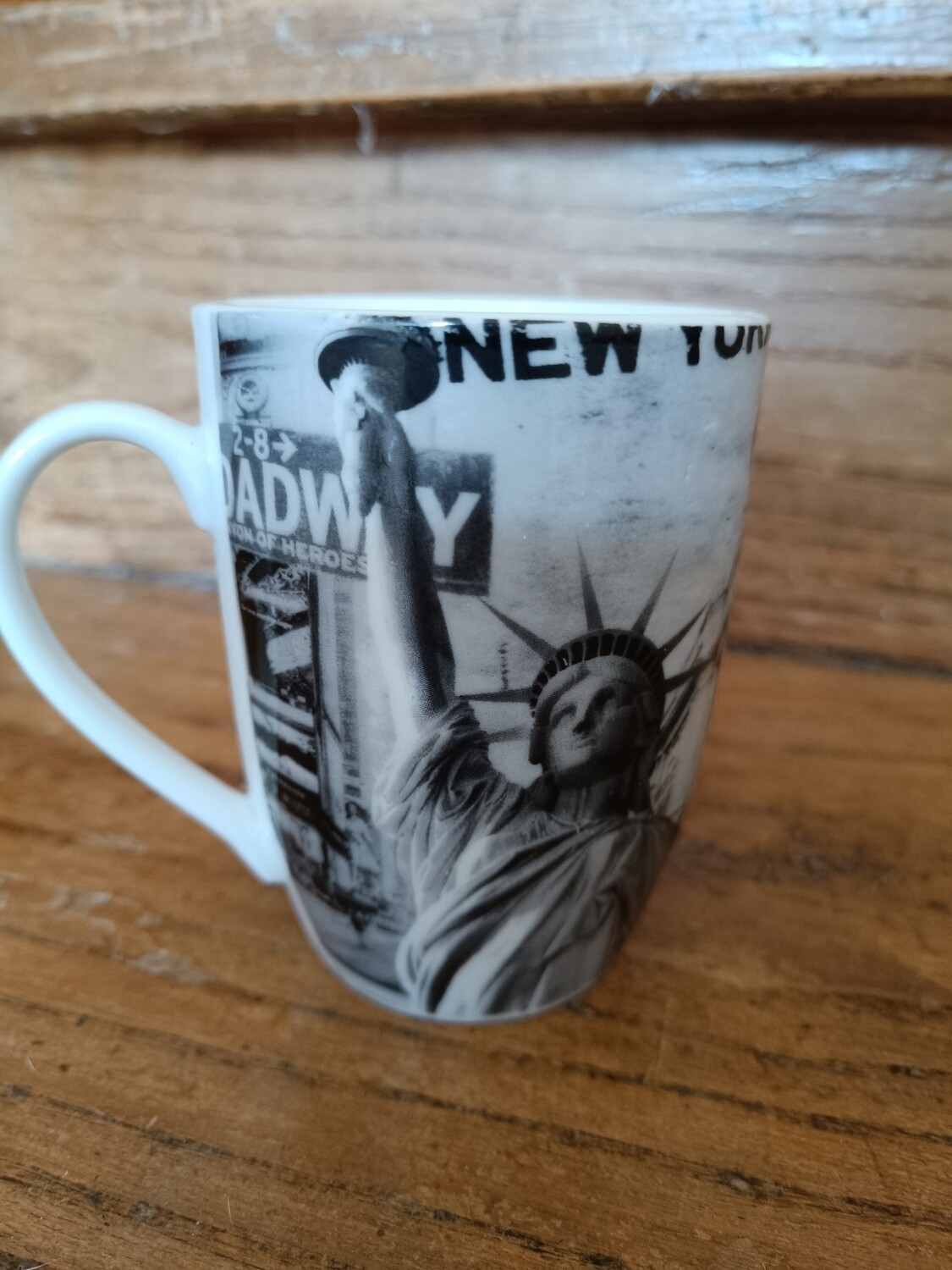 TASSE NEW YORK