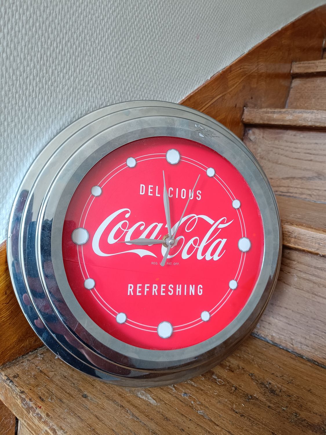 PENDULE COCA COLA (Fissurée)