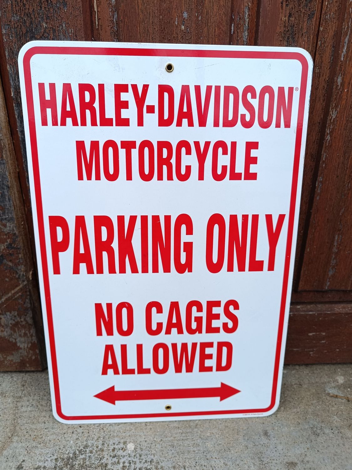 PLAQUE EN PORCELAINE HARLEY DAVIDSON PARKING ONLY