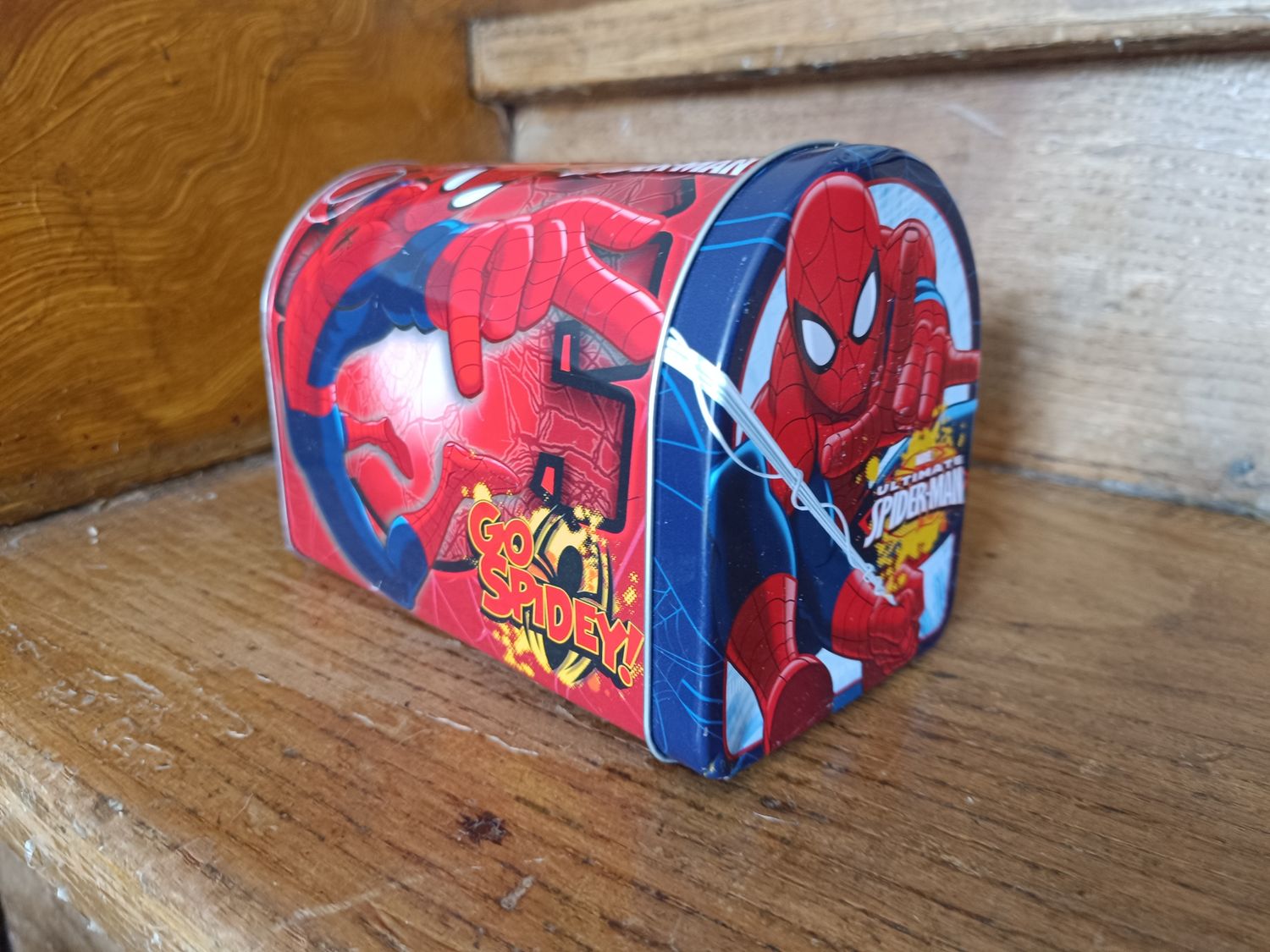 PETITE BOÎTE AUX LETTRES SPIDER-MAN