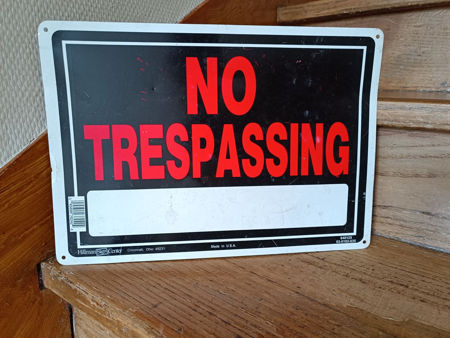 PANNEAU NO TRESPASSING EN ALU TRÈS SOUPLE